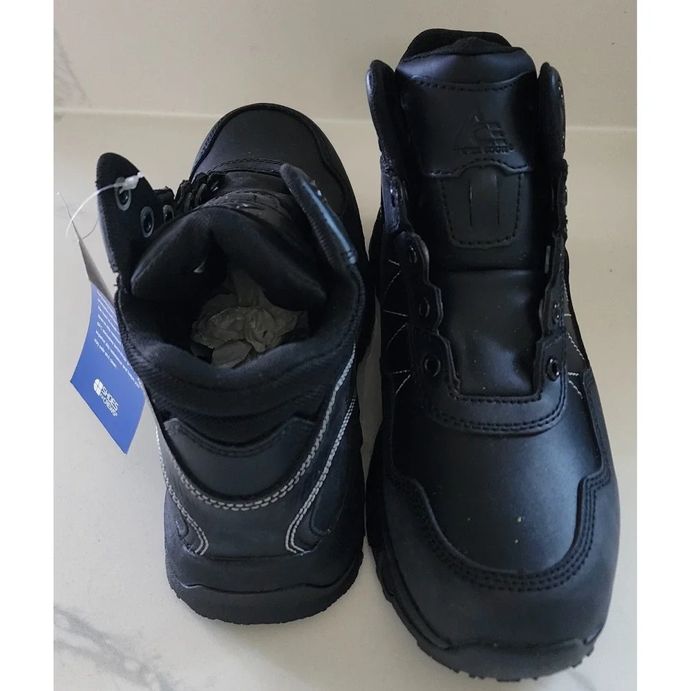Shoe for Crew Stride Men's Slip Resistant Black Size 6.5 New With Tag